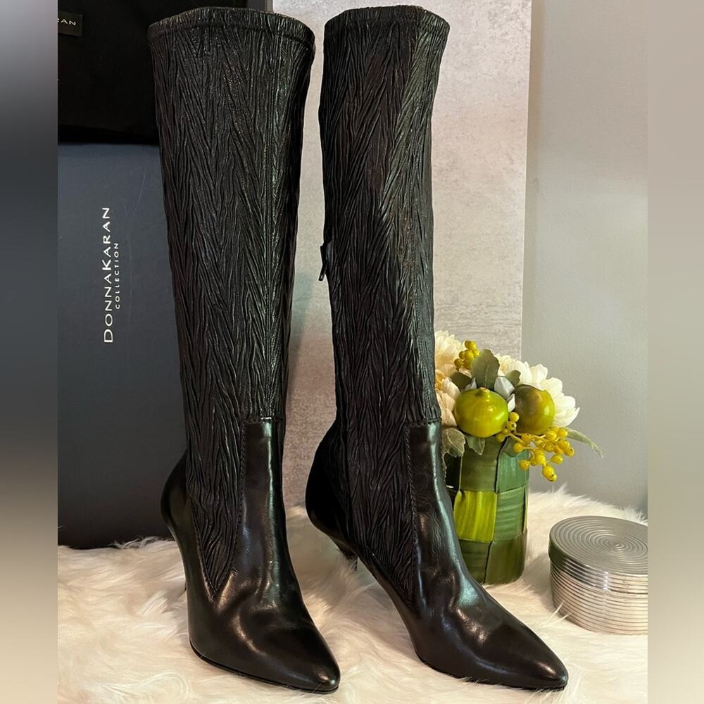 NEW Donna Karan Collection Waxed Calf Leather Laser Ribbed Boot Black Sz 36/6 …